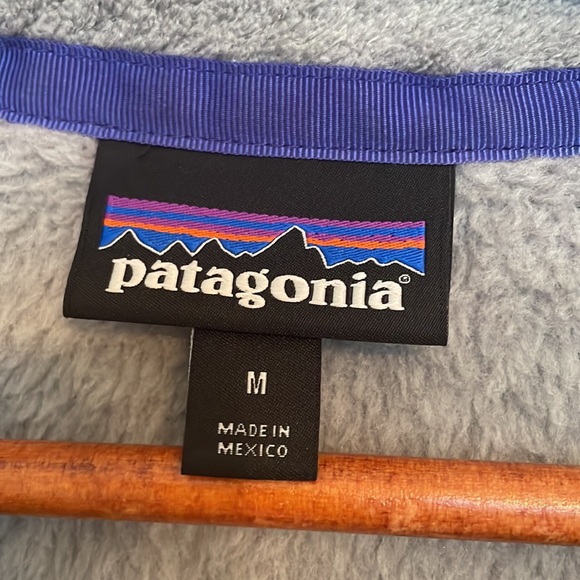 Patagonia Women’s 1/4-Button-up Fleece - Picture 5 of 5